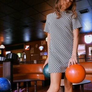 Zara Womens Checkered Print Short Sleeve
Shift Mini Dress Black White